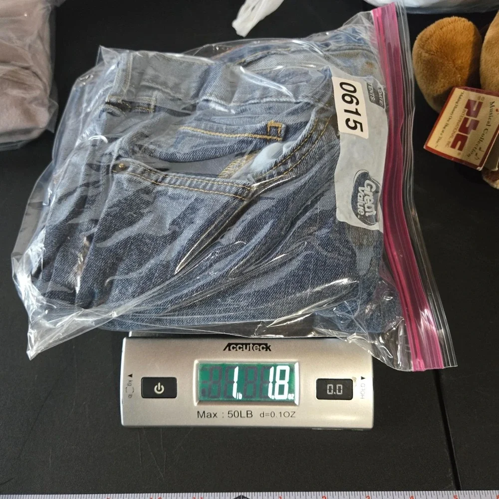 Eddie Bauer Boyfriend Fit Denim Blue Jeans Size 14 Casual Stretch All Seasons - Picture 11 of 11